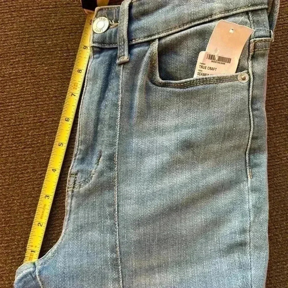 Petite sz 1, True Craft women’s jeans, sz one, seamed high-rise frayed ankles - Picture 7 of 11